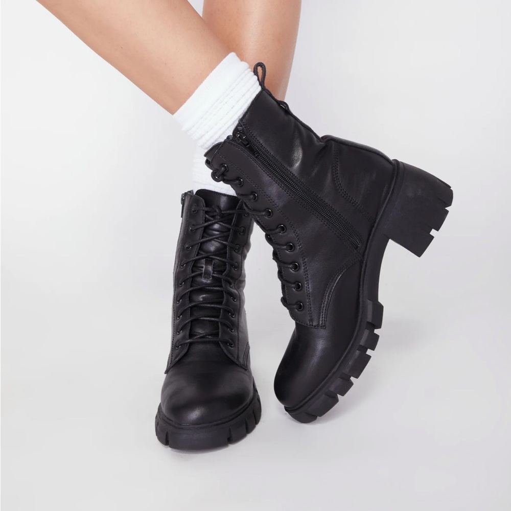Steve Madden Hybrid Black Leather Combat Boots